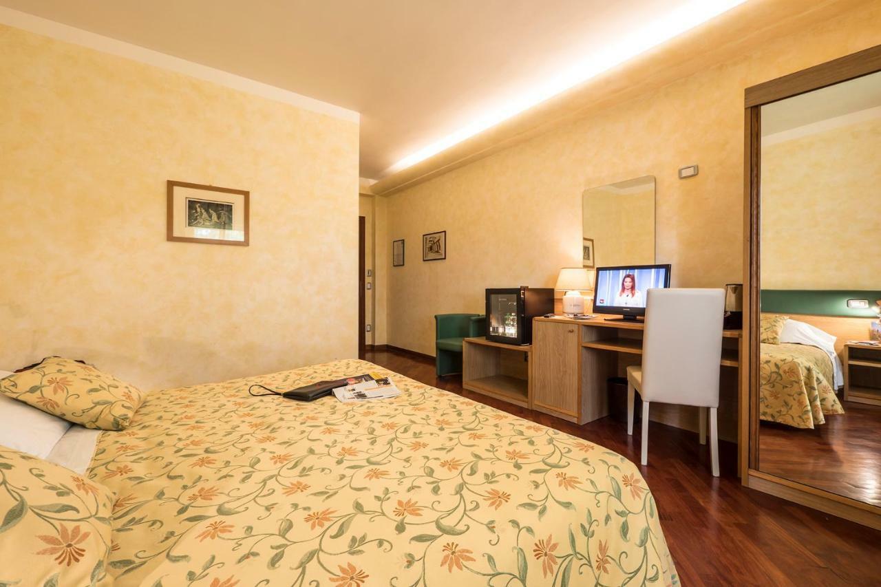 Hotel Vega Perugia Exterior foto